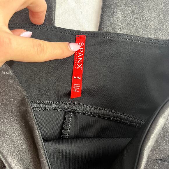 SSPANX High Rise Faux Leather Contoured Power Waistband Core Compression Legging - Picture 5 of 5